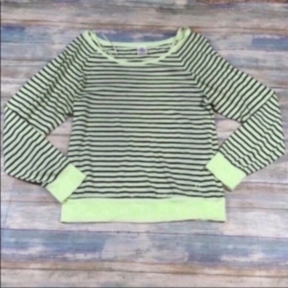 Victoria's Secret Green Striped Long Sleeve - Picture 8 of 8